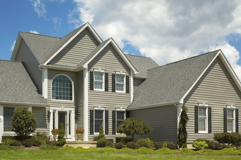 How to Plan Composite Siding on a Budget: The Definitive Fiscal